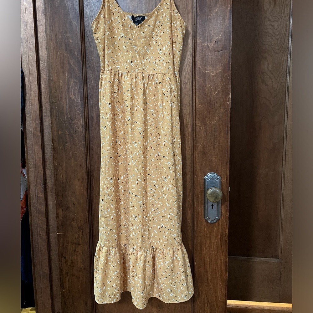 Papillon Yellow Midi Sundress Spaghetti Strap Size Medium